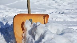 snow-shovel-2001776_1920